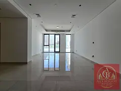 LUXURY 3 BR - NEW BUILDING - MODERN FINISHING