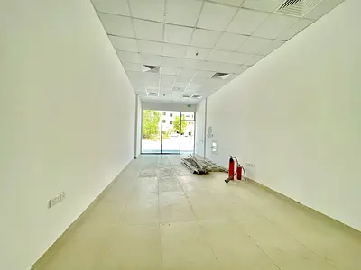 Brand new shop attach bath+water concation outside aljada