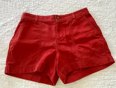 Shorts size 8
