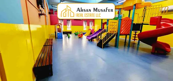 //CHILLER FREE+BALCONY HAVE+MAID ROOM HAVE+WARDROBES HAVE//((GYM POOL FREE. KIDS PLAY AREA FREE. TABLE TENNIS AREA FREE. SQUASH AREA FREE. BADMINTON AREA FREE. BASKETBALL 🏀 AREA FREE)) EASY EXIT TO DU