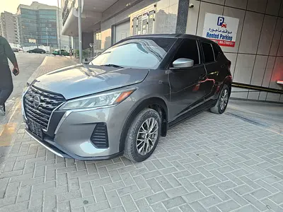 2021 Nissan Kicks SV - American Specs - Excellent Condition