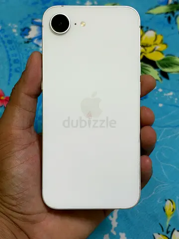 IPhone 16 E 256 white