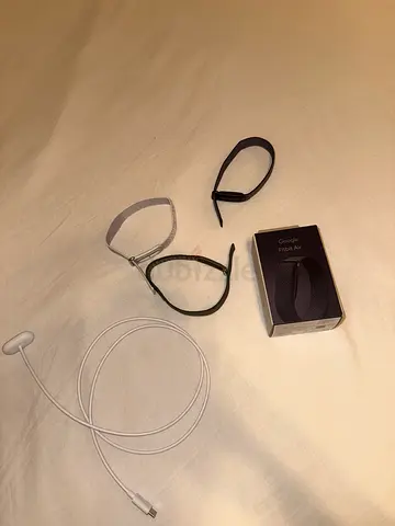 Google Fitbit Air (Box, straps, charger)