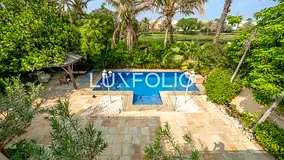 Lake View | Peaceful Location | Private Landscape Garden