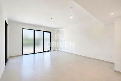 Single Row | Brand New | Ready To Move In