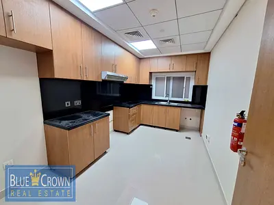 2 BR ! Unique building ! 3 full baths ! All amenities