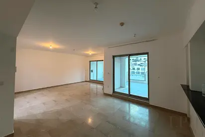 Heart of Downtown I Spacious I Upscale Living