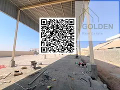 A well-equipped yard featuring 65 kW of electricity, two administrative offices, two bathrooms, a 2,