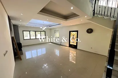 Vacant Now | Unfurnished | Huge Plot Size