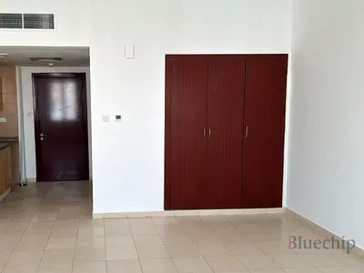 Genuine Resale I Community Views | Close to Metro
