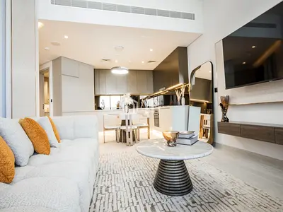 Stylishly Furnished I High Floor | Ready!
