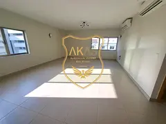 VERY HUGE SIZE 3BHK+3BATHROOM+BALCONY+CLOSE KITCHEN,VERY CLOSE TO ALRIGGA METRO STATION. CALL NOW