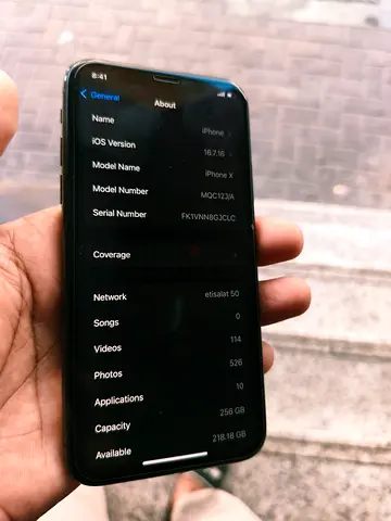 iPhone X 256GB - like new