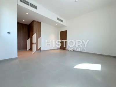 Corner | Ready To Move | Spacious Layout