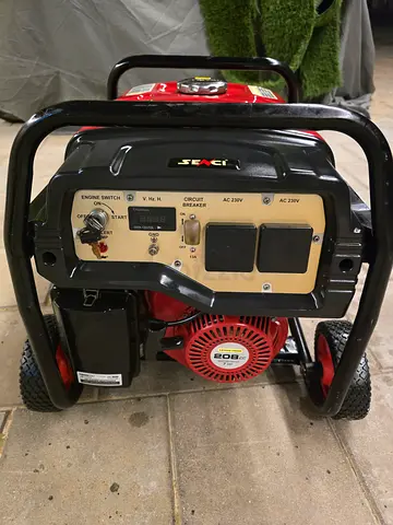 Portable petrol generator - SEKKI (small wheelframe, good condition)
