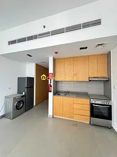 Modern Studio Apartment for Rent in Al Mamsha