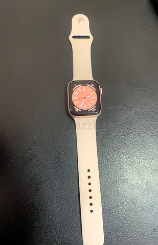 Apple Watch Series 8 (Starlight) 2nd Generation 44mm, with Sport Band - Good Condition