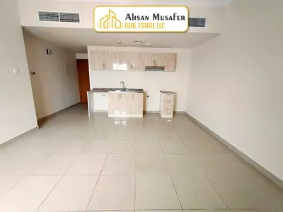 ON COMMISSION//LAVISH STUDIO APARTMENT AVAILABLE//FOR FAMILY//WITH ONE BATHROOM//WITH WARDROBES//WITH OPEN VIEW//PRIME LOCATION//EASY EXIT TO DUBAI//