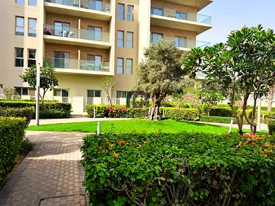Spacious area | Open view | Ready to move