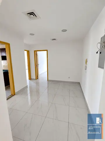 Modern 2BHK for Family | Cosy Layout with Closets