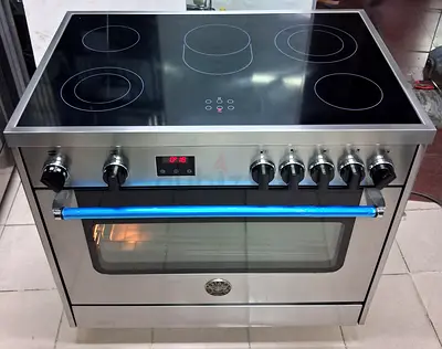 Bertuzzoni Italian cookerNew Model Full Electric  Cooker. 90Cm.