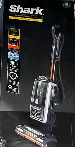 Shark Upright Lift-Away Vacuum Cleaner - Nearly New, Powerful Suction