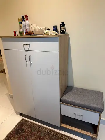2 Compact hallway shoe cabinet with padded bench - light wood & white