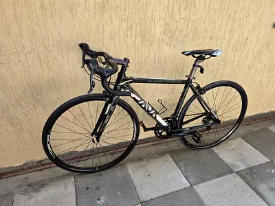Java veloce road bike 47 size