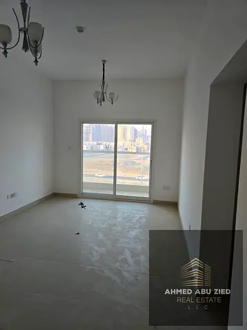 Building for sale with a lucrative investment return and a prime location very close to Ajman Corniche.