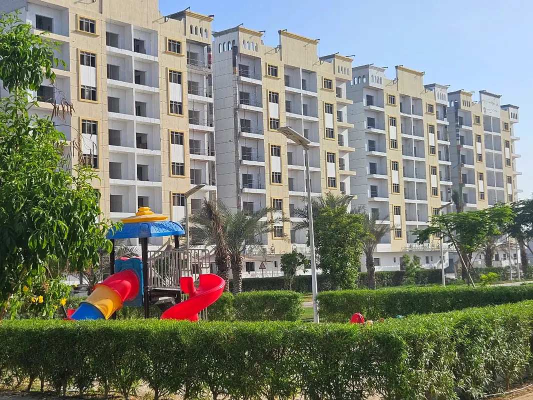 1 BHK APARTMENT FOR RENT IN AMEERA VILLAGE, AL YASMEEN, AJMAN – AED 30,000 PER YEAR! AVAILABLE FOR IMMEDIATE OCCUPANCY!