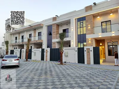 Distinctive townhouse for sale on the main street at an attractive price