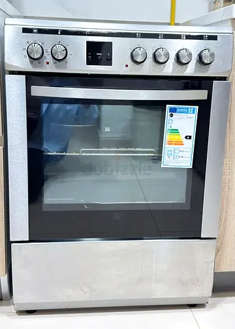 Hoover Stainless steel built-in electric oven in good condition