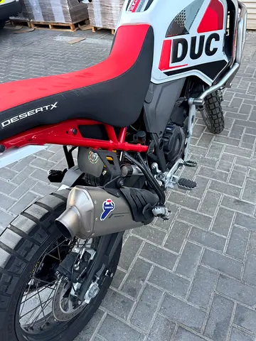 DUCATI DESERT X