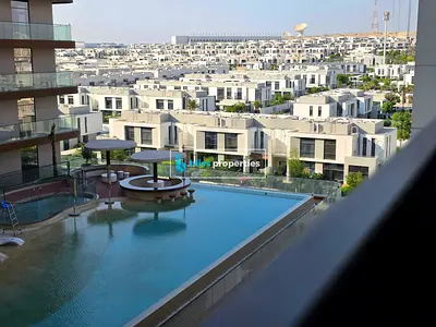 شقة فندقية مشرقة بغرفة نوم واحدة | عزيزي بيرل الفرجان | شرفة مطلة على المدينة