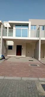 3BR Villa | Multiple Balconies | Street Views