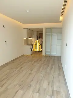 Studio Apartment | Canal View | Modern Finishes