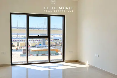 Steps to Bus Station | Spacious Layout | Mid Floor | Up to 2 Cheques