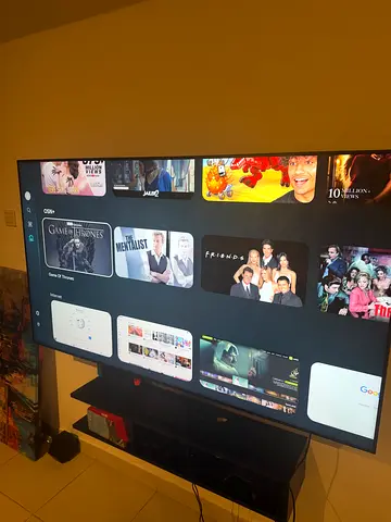 Samsung 65in tv with wall mount