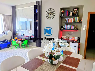 UPGRADED HOME • HIGH FLOOR • OWNER OCCUPIED