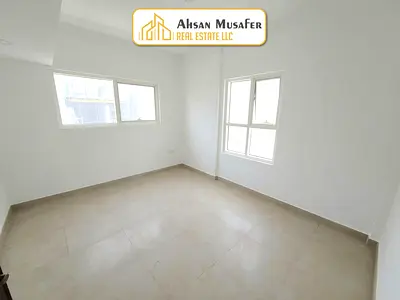 //NO COMMISSION+PARKING FREE+4CHQS+10DAYS FREE// 1BHK APARTMENT WITH 2WASHROOMS, BALCONY ALSO HAVE \\ COMMERCIAL MUWAILEH SHARJAH.
