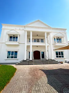 DIRECT OWNER - Fully Renovated Villa Umm Suqeim 3