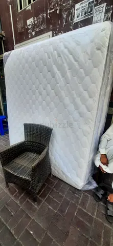 180x200cm King size pillow top mattress. All times delivery available