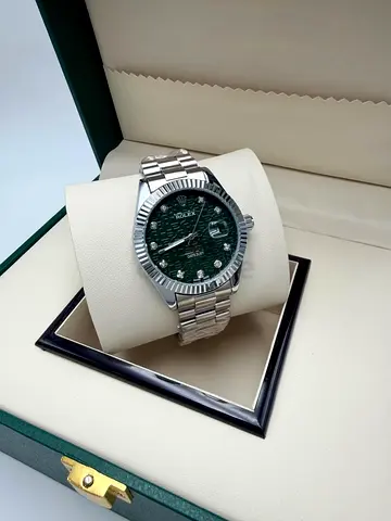 Men's Stainless Steel Rolex-style Watch with Green Dial