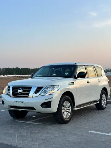 2017 Nissan Patrol XE | GCC Specs