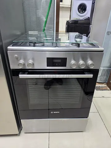 .Selling BOSCH 4 Burner Full Gas Cooker Range Size 60cm