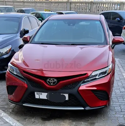 2019 Toyota Camry SE - American Specs