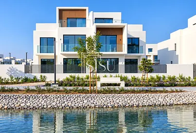 Rare Beachfront Unit | Semi-Detached Villa