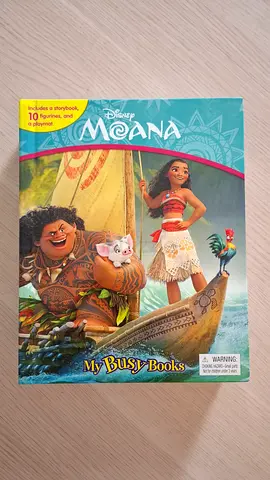 Moana book with figures