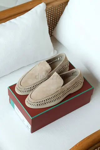 Loro piana Baig sheos