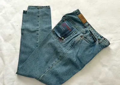 Jeans size M